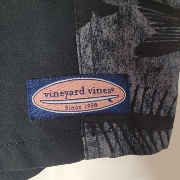 Vineyard Vines Men's Board Shorts Swimming Trunks  Size 30 - Picture 3 of 10